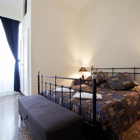 Norma Apartment Леванто Екстериор снимка